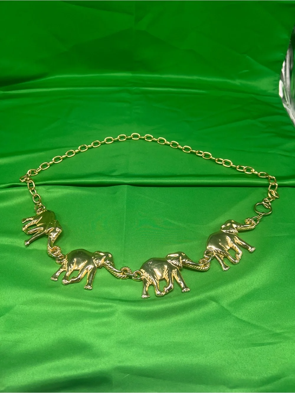 Vntg Elephant Belt Small 38.5” Long Gold Tone 4 Animals Trunk Chunky Safari